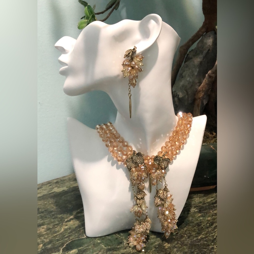 Heidi Daus” Champagne 🍾Taste” Elegant Gold Leaf Set